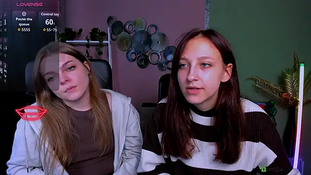 Snapshot of veronica_bubble chatting on 10-06-25, 07:11 veronica bubble online show from 10-06-25, 07:11