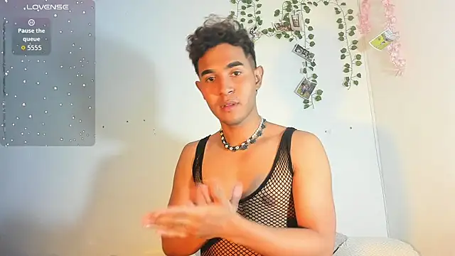 cute sammy 1 online show from 09-13-25, 05:07