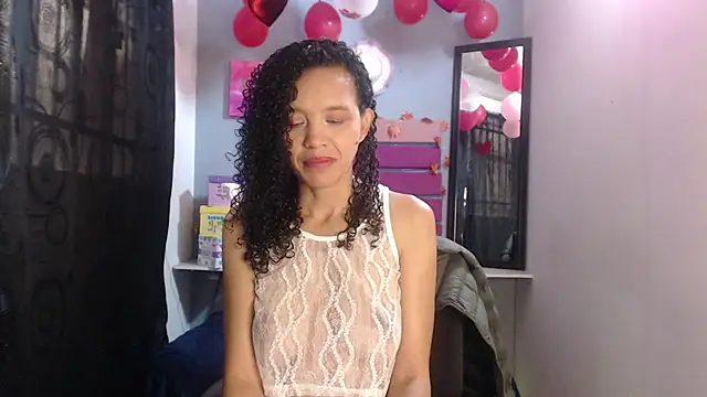 Snapshot of alma_azul chatting on 09-27-25, 12:10 alma azul online show from 09-27-25, 12:10