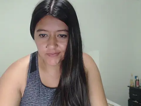 Fernanda Ayola  online show from 09-21-25, 06:42