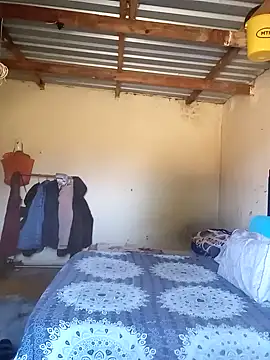 Snapshot of Curvycandy95 chatting on 10-02-25, 06:20 Curvycandy95 online show from 10-02-25, 06:20