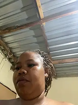 Curvycandy95 online show from 05-14-26, 06:20