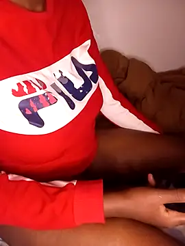 Snapshot of Ajwido chatting on 11-09-25, 01:04 Ajwido online show from 11-09-25, 01:04