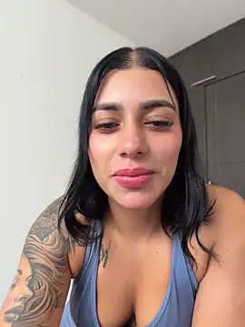 AlannaEvons online show from 05-04-26, 04:14