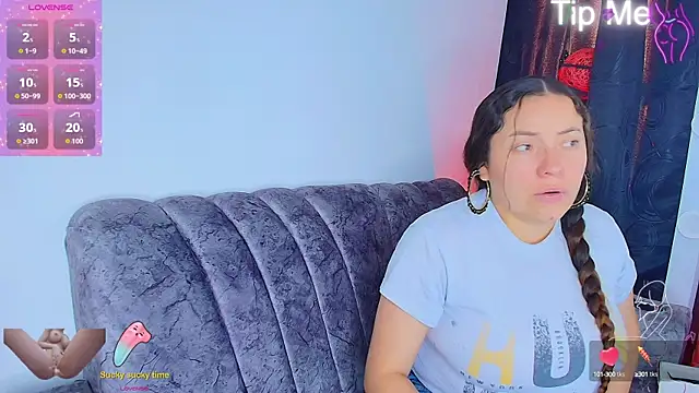  honey12 online show from 10-22-25, 01:33