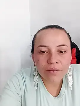  honey12 online show from 11-13-25, 05:12