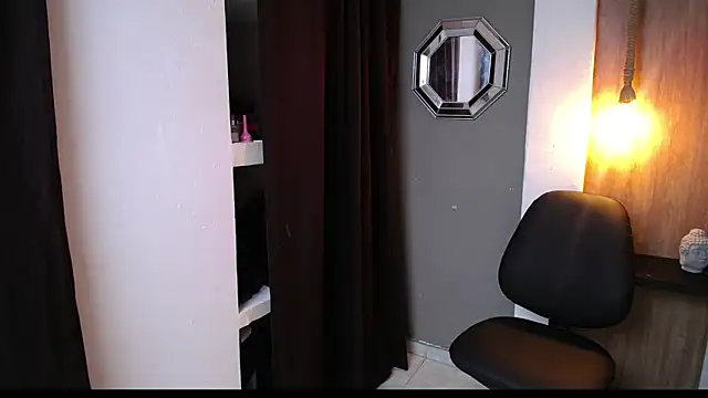 honeymoon 12 online show from 10-12-25, 04:00