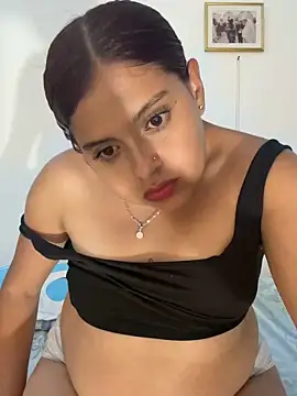 Snapshot of sbanna_valle_ chatting on 05-15-26, 12:17 sbanna valle online show from 05-15-26, 12:17