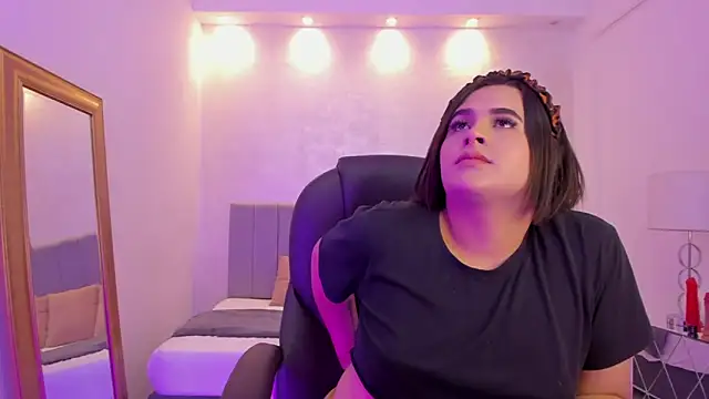 kendall roous online show from 10-17-25, 08:55