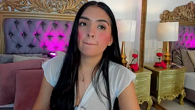 AnnieVegga online show from 10-30-25, 02:07