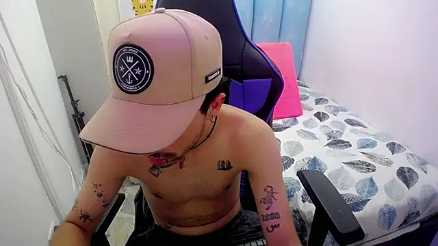Justin boy online show from 09-13-25, 03:50