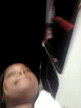 isabella brown1 online show from 02-19-26, 09:27