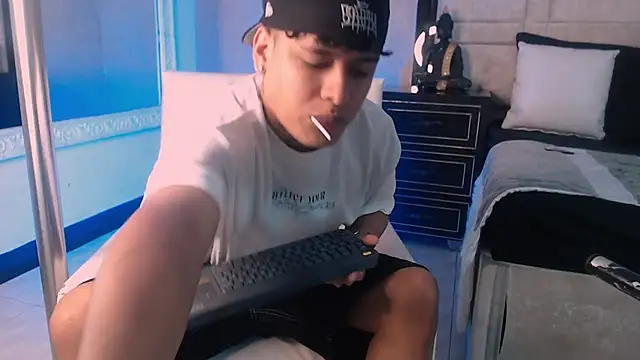 JacksonLivess online show from 09-17-25, 11:01