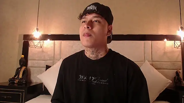 JacksonLivess online show from 09-29-25, 11:04