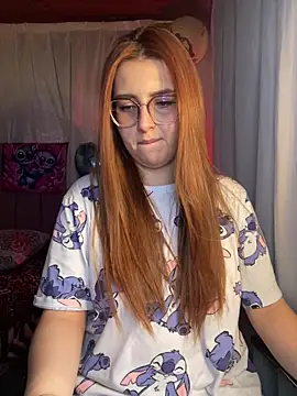 CoraVibes online show from 02-13-26, 03:19