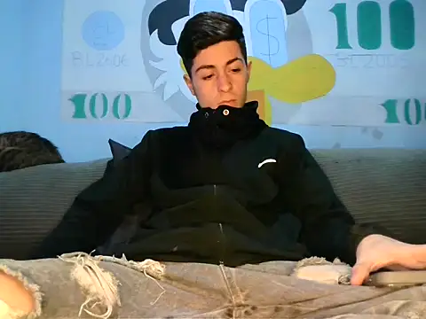 Snapshot of Newbrian20 chatting on 09-26-25, 09:52 Newbrian20 online show from 09-26-25, 09:52