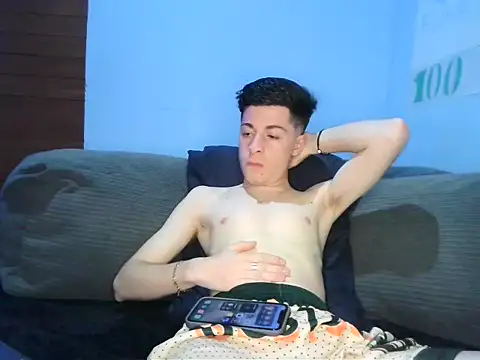 Snapshot of Newbrian20 chatting on 10-04-25, 11:58 Newbrian20 online show from 10-04-25, 11:58