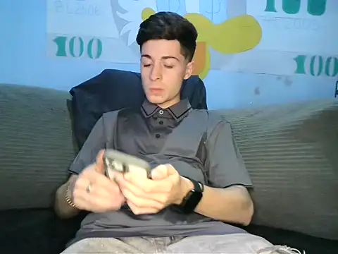 Snapshot of Newbrian20 chatting on 10-07-25, 11:46 Newbrian20 online show from 10-07-25, 11:46