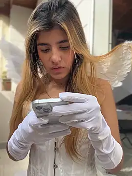 Snapshot of MelissaAlCapone chatting on 11-01-25, 08:00 MelissaAlCapone online show from 11-01-25, 08:00