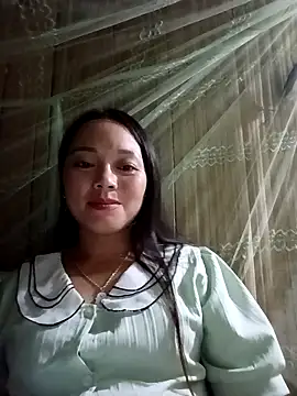 Sophia-pusy online show from 10-05-25, 01:31