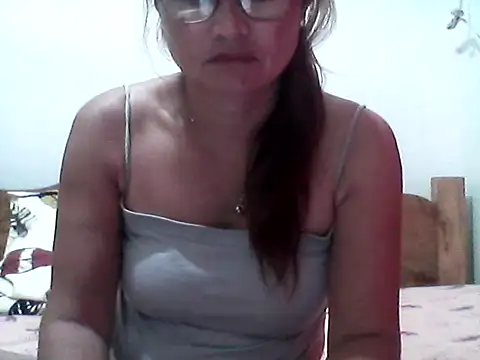 Snapshot of nathalie0045 chatting on 10-01-25, 09:10 nathalie0045 online show from 10-01-25, 09:10