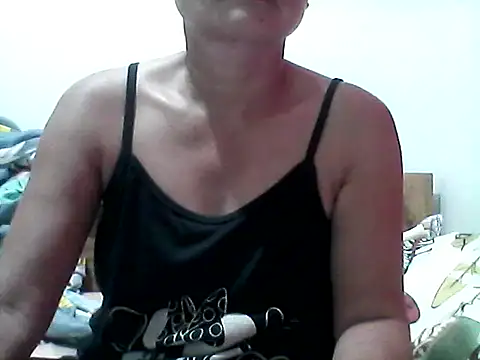 Snapshot of nathalie0045 chatting on 10-29-25, 07:48 nathalie0045 online show from 10-29-25, 07:48