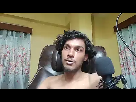 Snapshot of thecatfish chatting on 09-14-25, 05:01 thecatfish online show from 09-14-25, 05:01