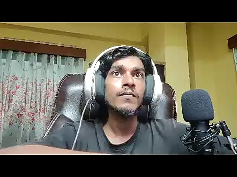 Snapshot of thecatfish chatting on 09-15-25, 05:02 thecatfish online show from 09-15-25, 05:02