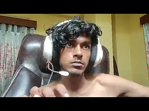 Snapshot of thecatfish chatting on 09-26-25, 07:07 thecatfish online show from 09-26-25, 07:07