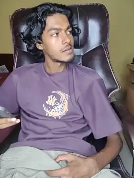 Snapshot of thecatfish chatting on 11-09-25, 12:53 thecatfish online show from 11-09-25, 12:53