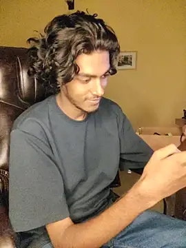 Snapshot of thecatfish chatting on 11-09-25, 12:58 thecatfish online show from 11-09-25, 12:58