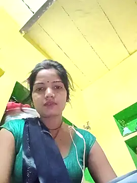 Snapshot of Seema_guptaji chatting on 10-17-25, 05:59 Seema guptaji online show from 10-17-25, 05:59
