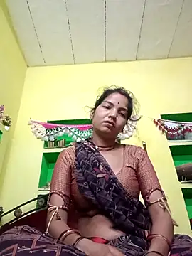 Snapshot of Seema_guptaji chatting on 05-08-26, 10:15 Seema guptaji online show from 05-08-26, 10:15