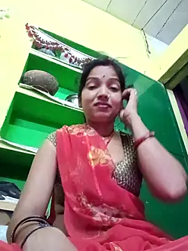 Snapshot of Seema_guptaji chatting on 05-09-26, 06:35 Seema guptaji online show from 05-09-26, 06:35