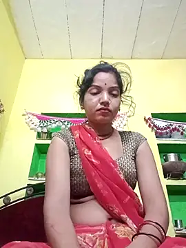 Snapshot of Seema_guptaji chatting on 05-13-26, 10:17 Seema guptaji online show from 05-13-26, 10:17