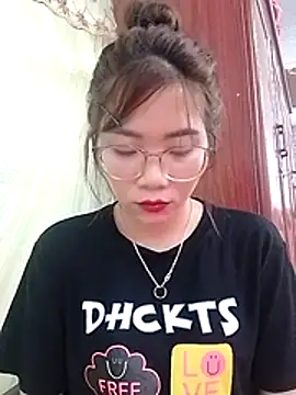 MyMy08 online show from 12-19-25, 11:50