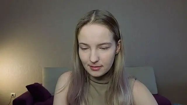 HongTomczak online show from 04-30-26, 07:36