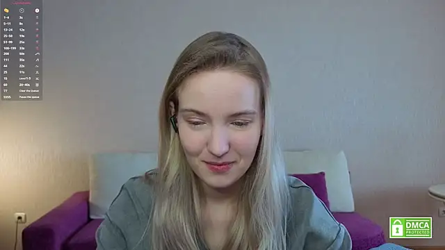 HongTomczak online show from 05-07-26, 06:41