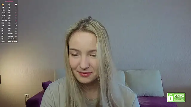 HongTomczak online show from 06-17-26, 06:27