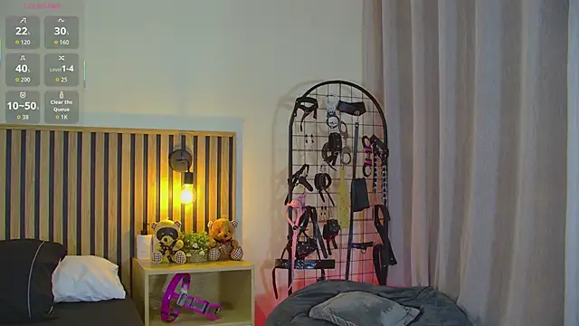 Snapshot of emma_morales_ chatting on 04-09-26, 01:16 emma morales online show from 04-09-26, 01:16