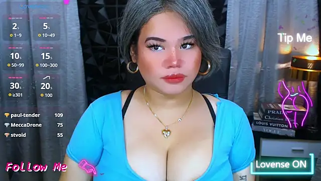 Snapshot of xHugeHarleySelfsuckerx chatting on 09-13-25, 09:58 xHugeHarleySelfsuckerx online show from 09-13-25, 09:58