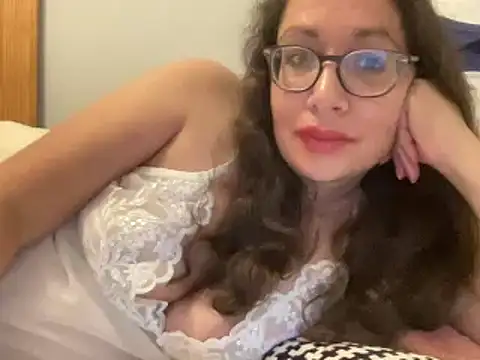 RosaFreya online show from 09-24-25, 08:56