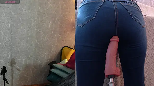 Sophi Thaylorr online show from 09-25-25, 01:59