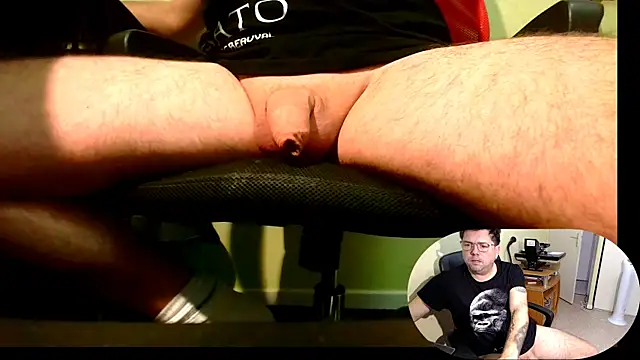 blueandwhite1 online show from 11-15-25, 10:23