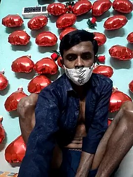 Snapshot of ShinuRoy chatting on 02-15-26, 12:18 ShinuRoy online show from 02-15-26, 12:18