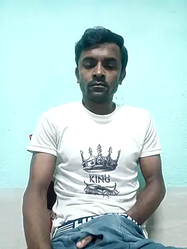 Snapshot of ShinuRoy chatting on 02-18-26, 11:22 ShinuRoy online show from 02-18-26, 11:22