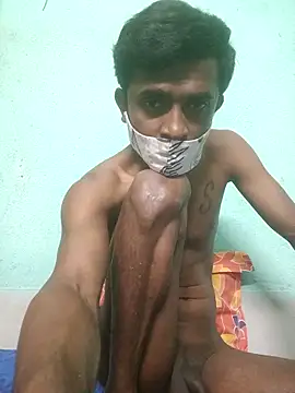 Snapshot of ShinuRoy chatting on 03-08-26, 11:19 ShinuRoy online show from 03-08-26, 11:19