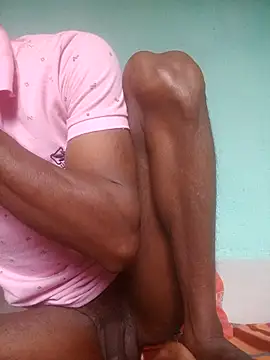 Snapshot of ShinuRoy chatting on 03-21-26, 05:45 ShinuRoy online show from 03-21-26, 05:45