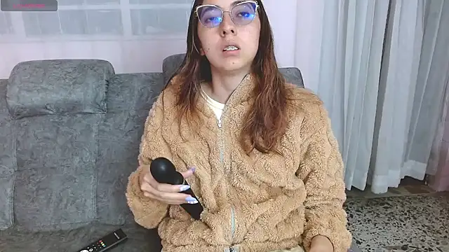 AnnieSparkle online show from 06-14-26, 12:08