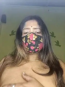 Snapshot of Love143A chatting on 02-19-26, 03:46 Love143A online show from 02-19-26, 03:46